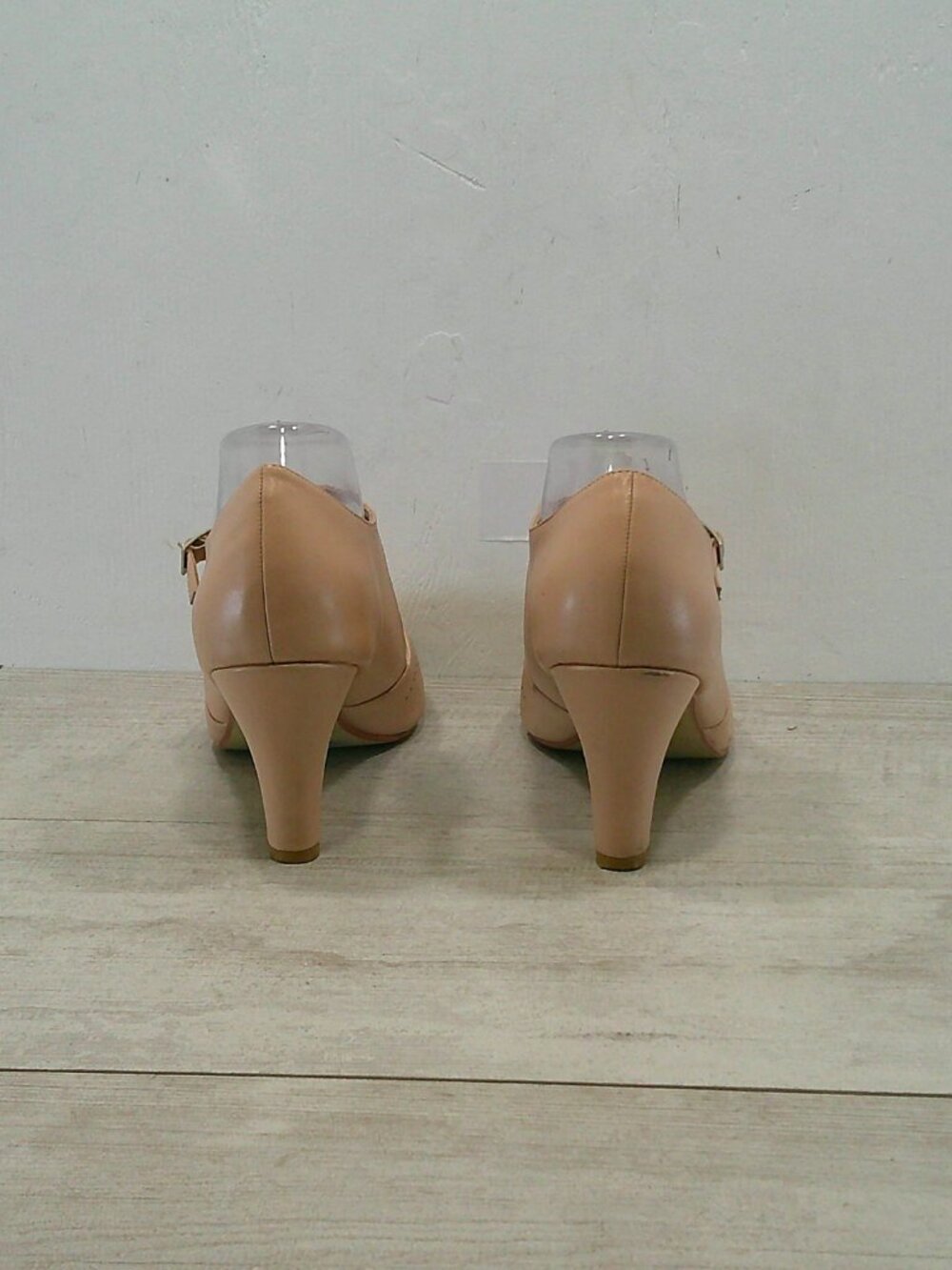 Journee Collection Elsa Retro Styled Mary Jane Pumps in Blush Nude Classic SZ 11 - Picture 6 of 13